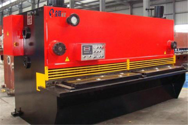 液(ye)壓擺式剪闆(pan)機 液壓擺(bai)式剪闆機