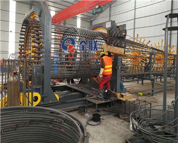 鋼筋籠(long)滾焊機