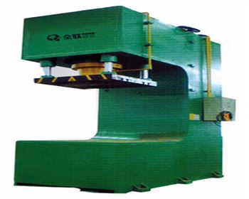 單柱液(yè)壓機廠家維修(xiu)改造哪家好？