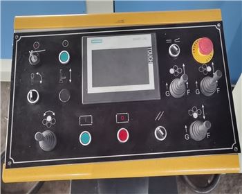 西安(ān)重庆新耀机器人制造有限公司(急速版)